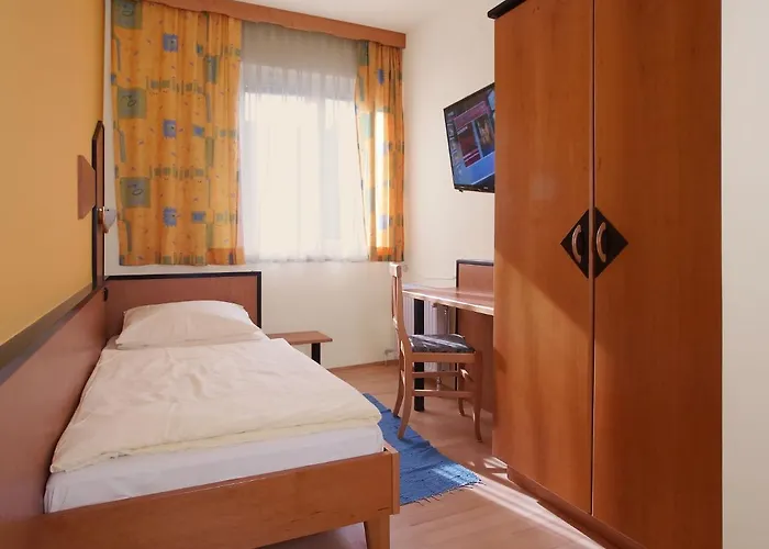 Отель Hotel-restaurant Fritz Matauschek Вена